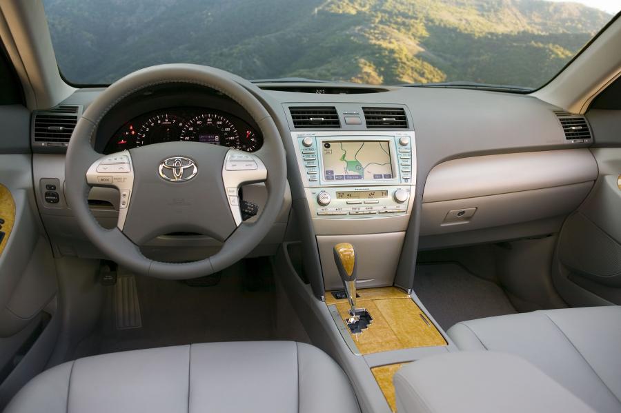  Toyota Camry 2007 года  (фото 30 из 73)